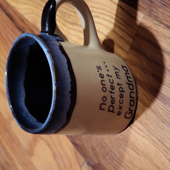 Vtg 1986 slanted mug - Picture 1 of 4